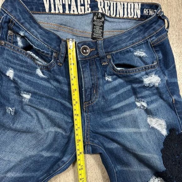 Vintage Reunion REWASH Distressed Faded Appliqué Jeans, Junior Women’s 5/27 - Picture 2 of 13